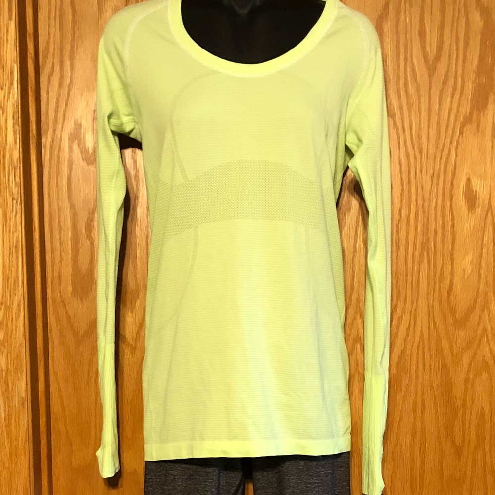 Lululemon Swiftly Tech Long Sleeve